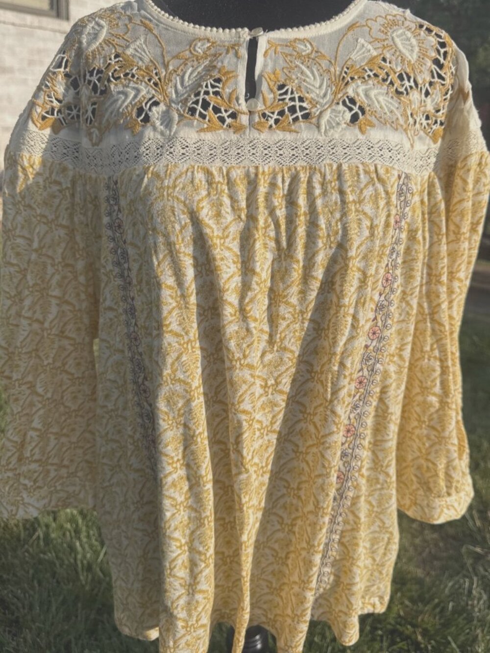Sundance Boho-Chic peasant top blouse embroidered floral stretch Large